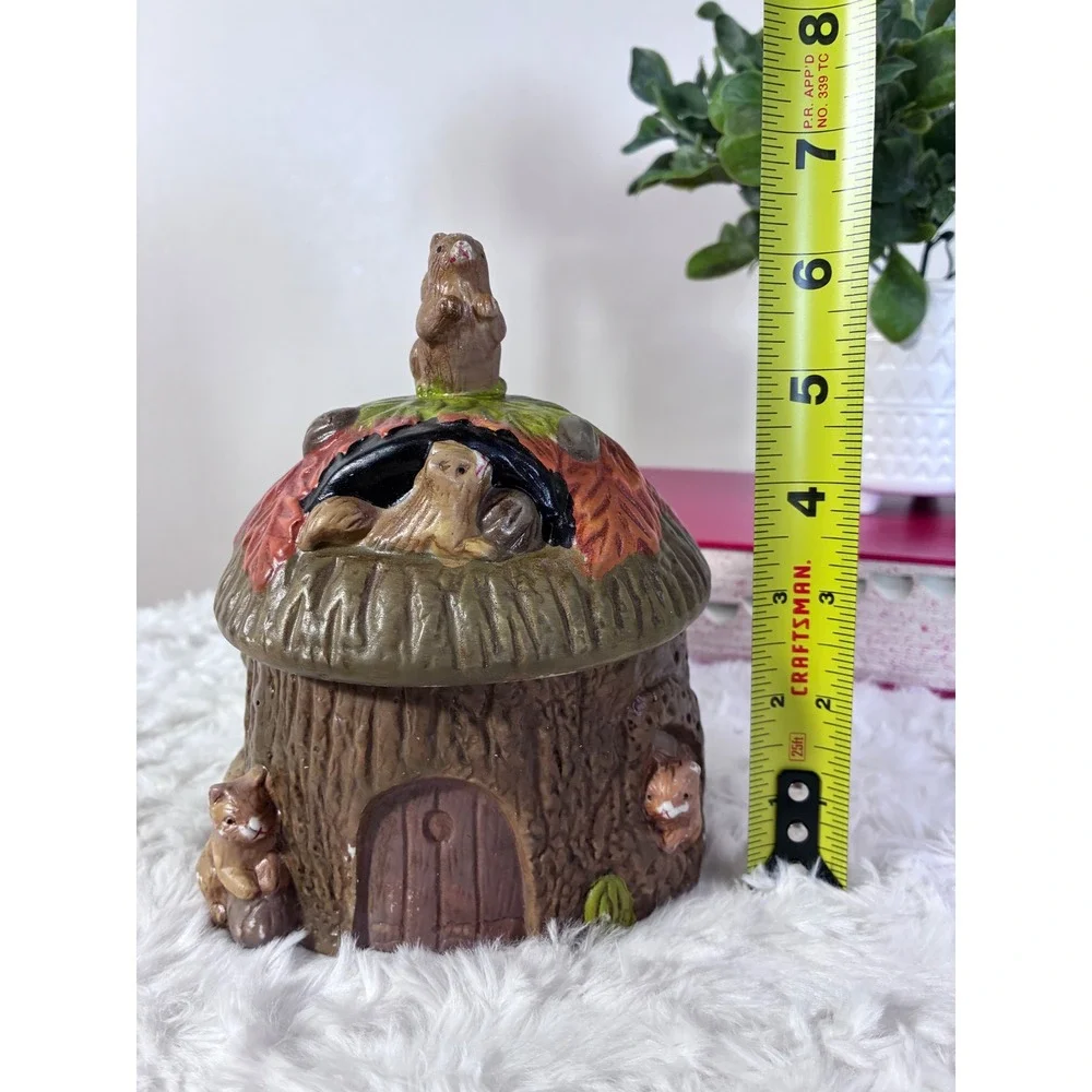 Vintage Ceramic Squirrel On Stump Candy/Walnut Jar Canister Woodland Decor